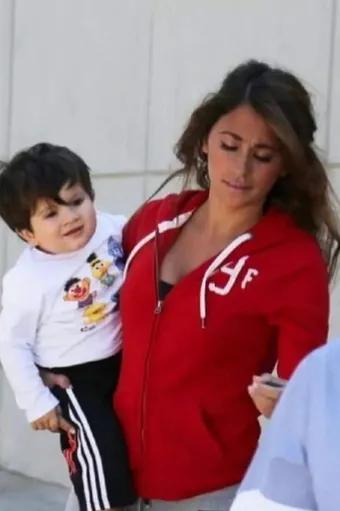 盘点足球场上的令人羡慕的爱情,足球界里让人羡慕的爱情