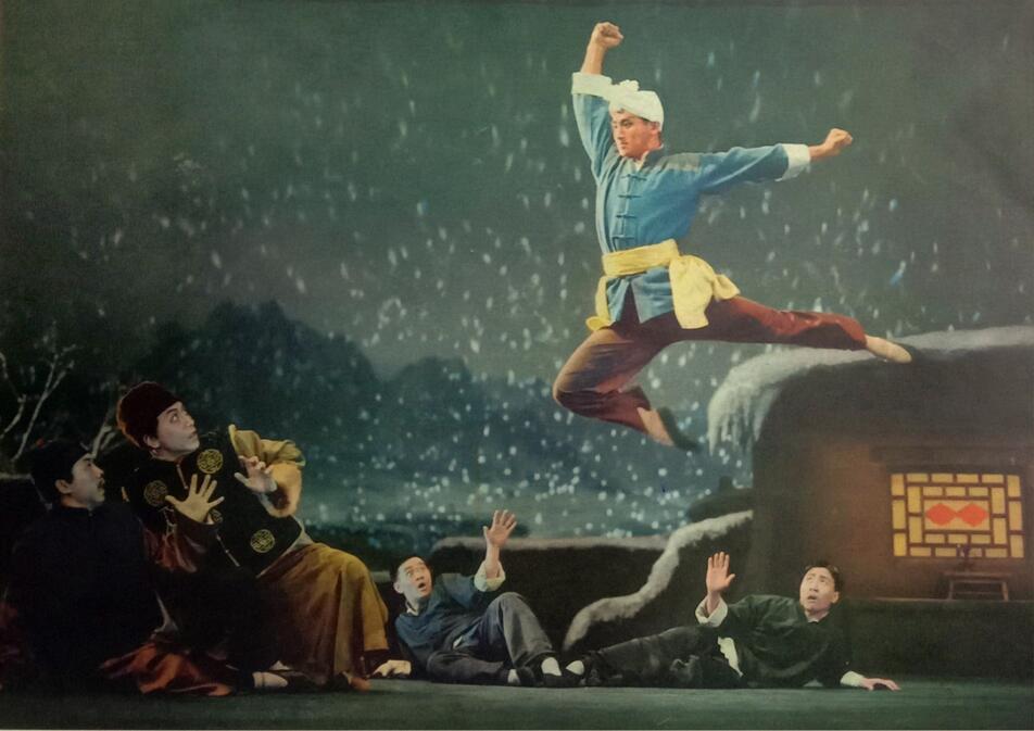 白毛女演大春的凌桂明年龄是多少,1965年版舞剧白毛女全集