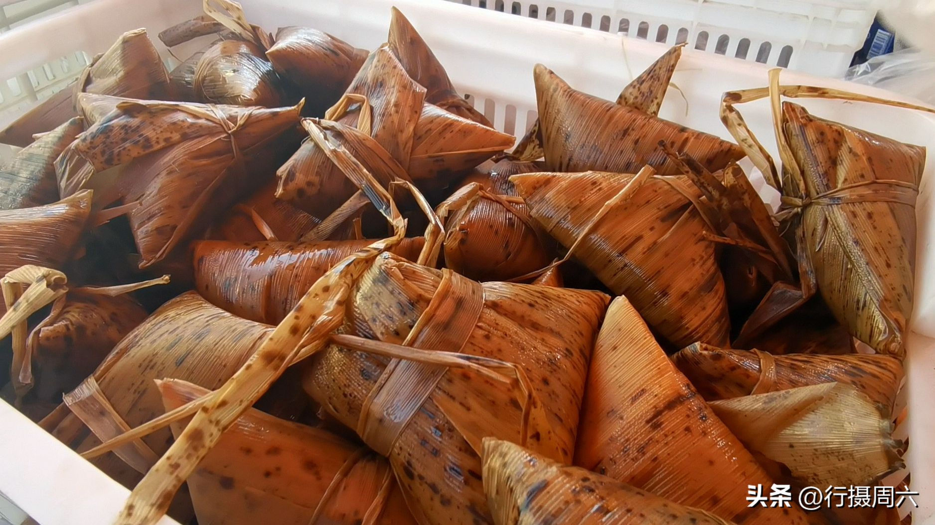 陕西娃花5千元买下做粽子技术，在山西干了21年，走上致富路