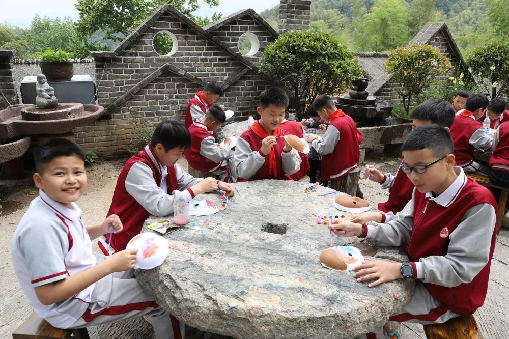 感恩母校扬帆远航图,固始学校研学之旅通知