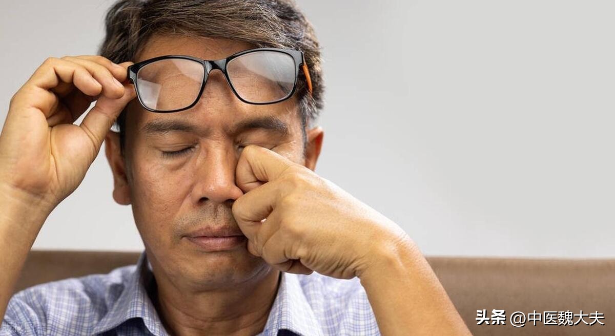 人体缺乏维生素身体有哪些信号,人体缺乏维生素b2的表现