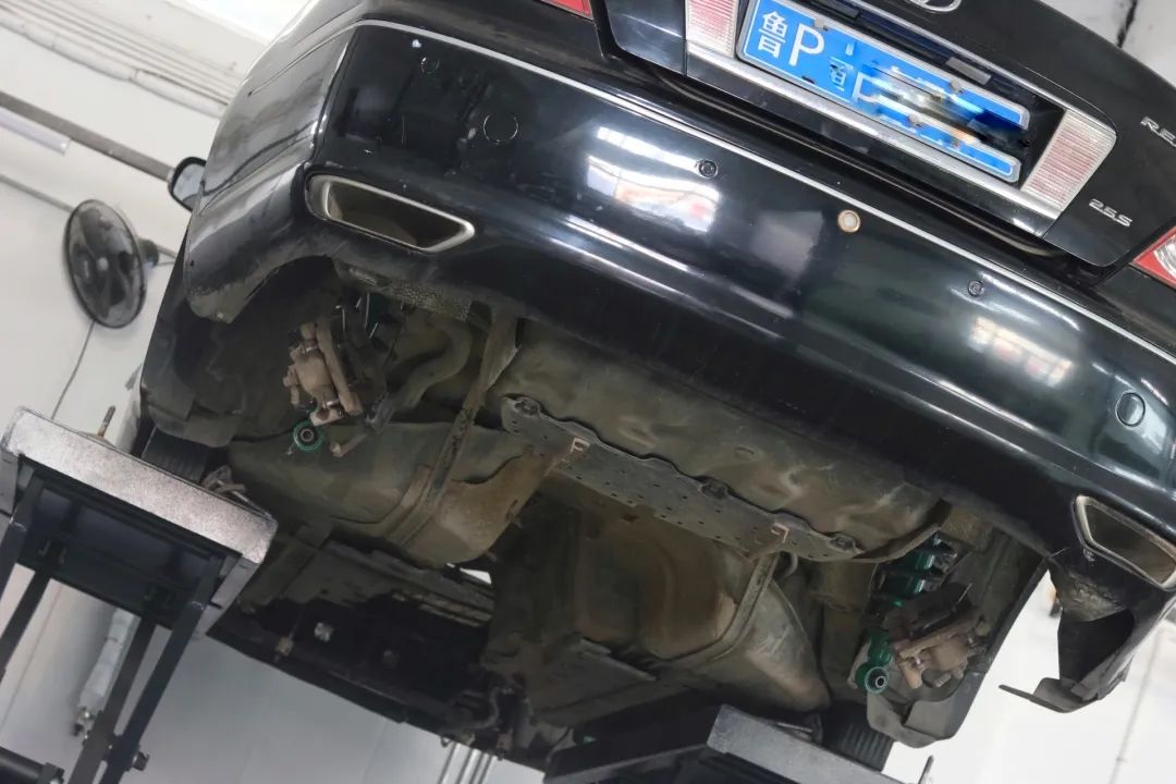 翻新丰田锐志,广州丰田锐志汽车翻新最好的店