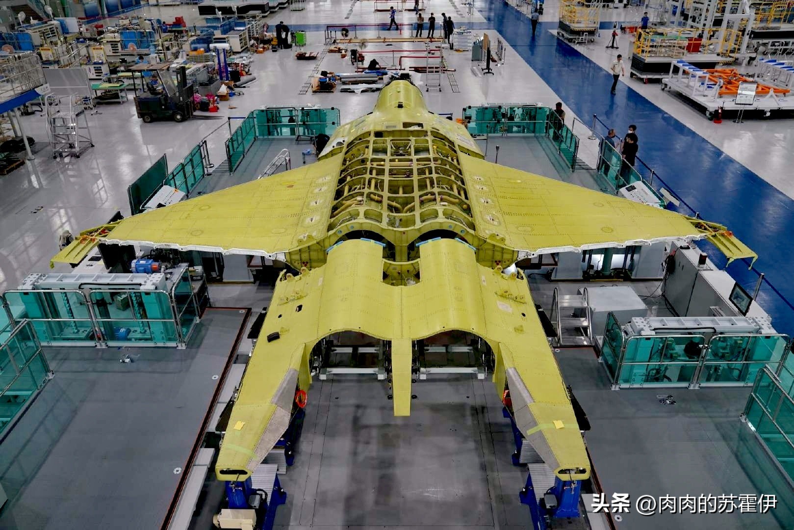 五代重型歼击机歼20,五代战机歼20是中国自主研发的吗