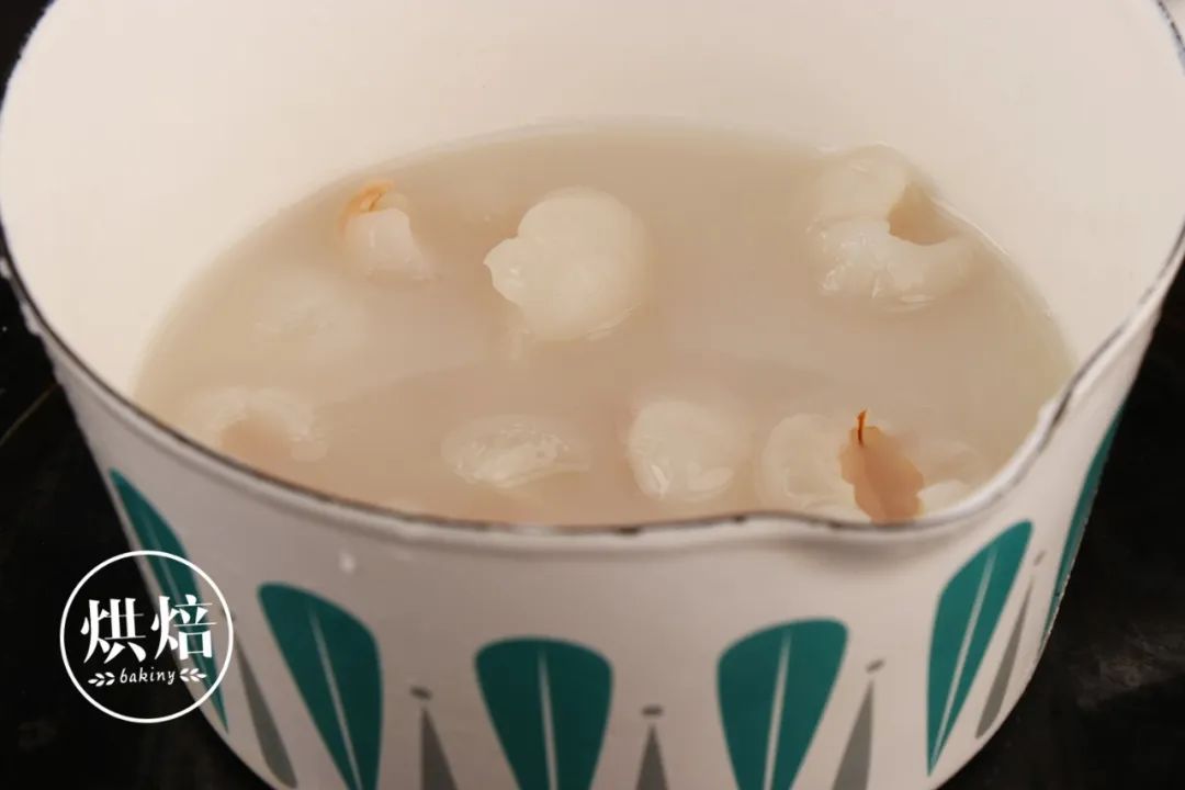 心动预警甜丧片段,玫瑰荔枝提拉米苏冬天