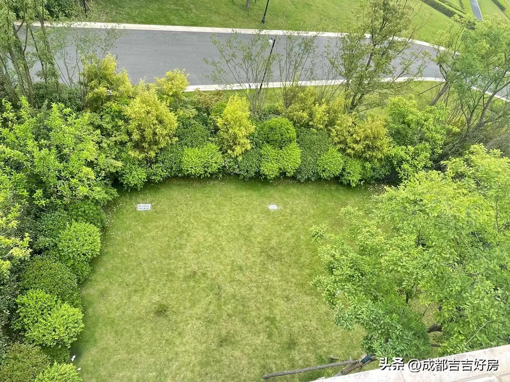 牧马山蔚蓝卡地亚楼王视频,成都牧马山蔚蓝卡地亚别墅航拍