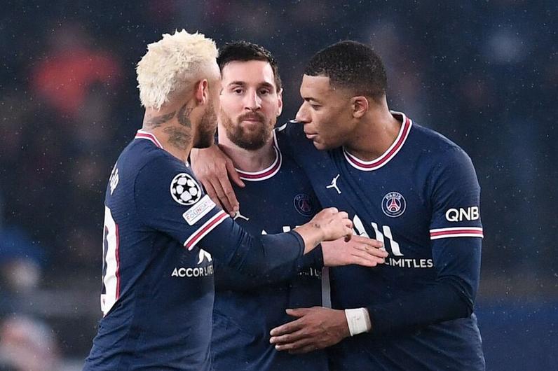 詹俊进球数超越利物浦红箭三侠,利物浦红箭三侠集锦