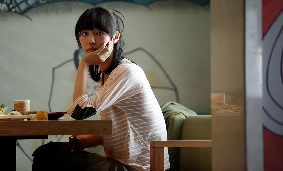 二十岁就当妈的女明星,最年轻当妈的女明星有哪些