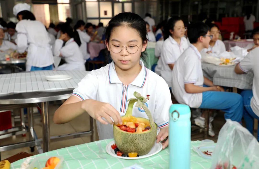 全面+特色！华辰学校为学生们带来一堂深度体验式的劳动教育课