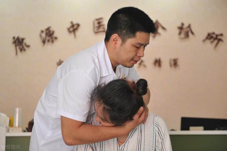 胯骨疼可能是疾病的征兆,身体有病但不知道是哪里有病