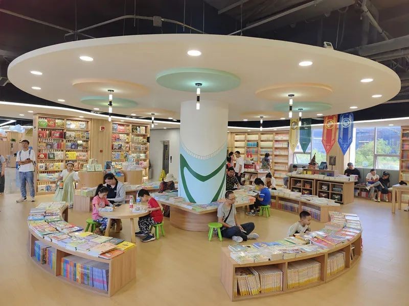 保定新华书店裕华路店升级好了吗,最新保定新华书店