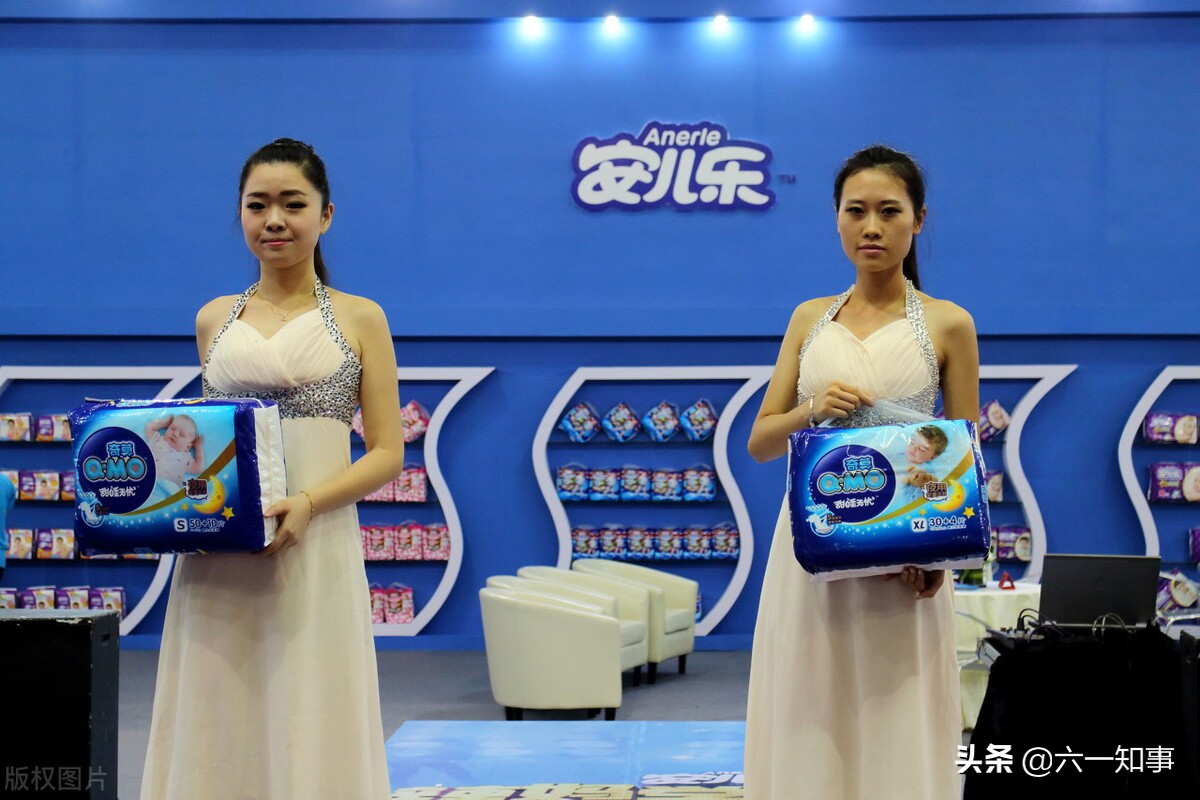 恒安国际集团董事局主席施文博,恒安集团施文博和许连捷关系