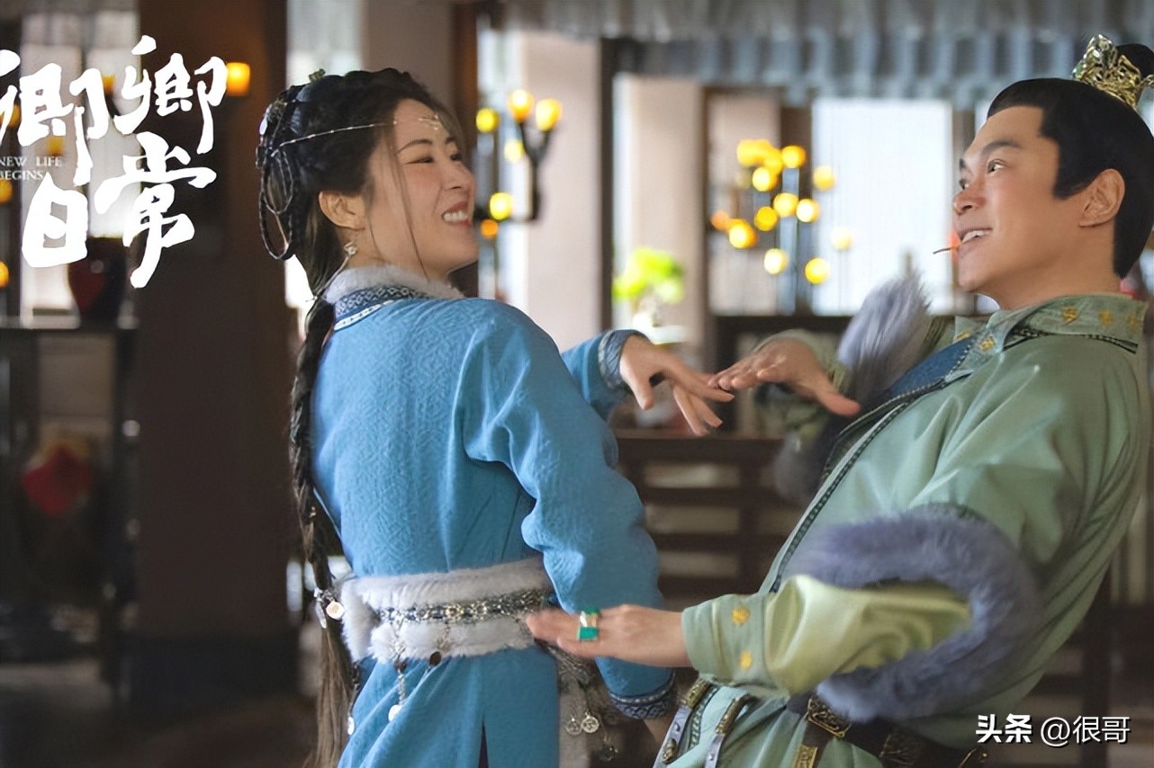 田曦薇凭借《卿卿日常》出圈,不仅七天涨粉45万,演技也备受好评