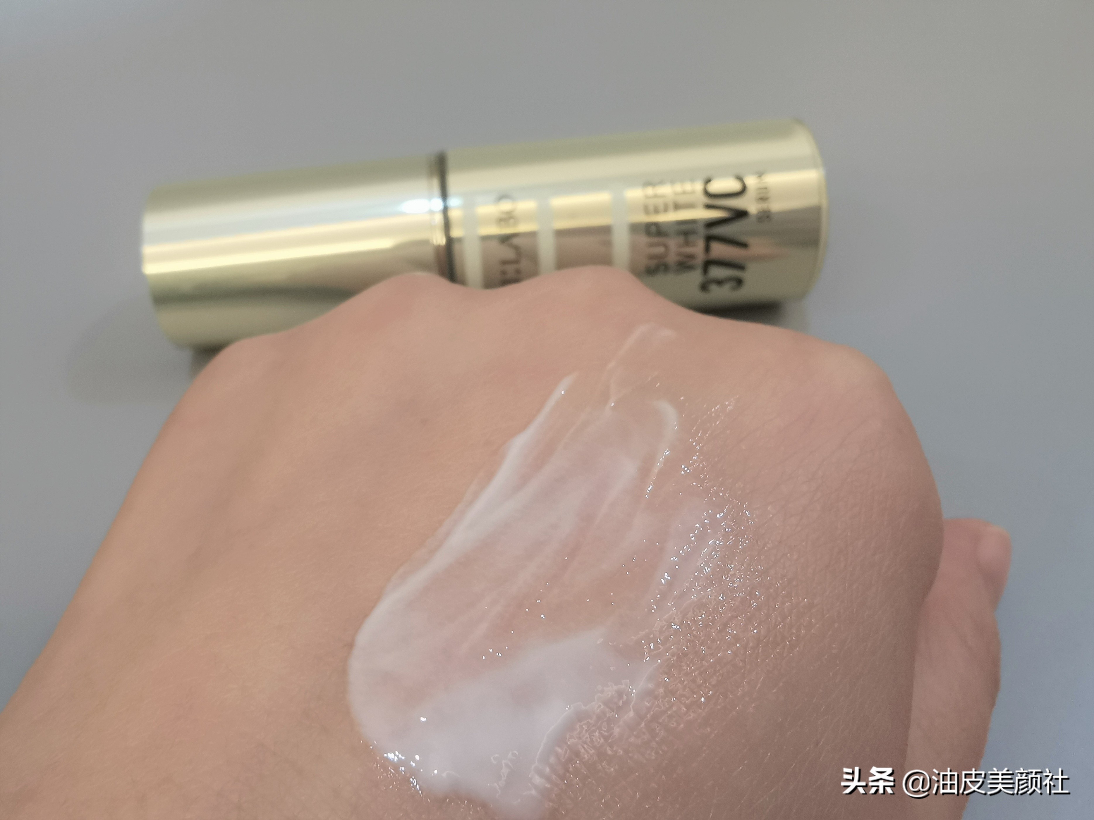 公认最好用的4款美白精华,哪个牌子的精华美白抗衰老效果好