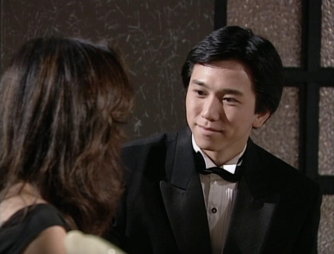 美艳、魅惑，港剧第一复仇女神