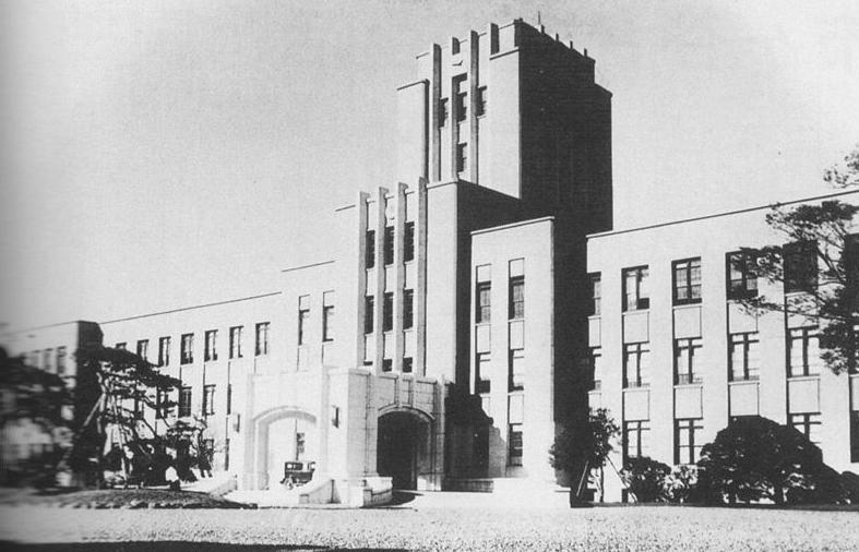 拿着国民*党**的钱，为*产党共**招兵买马，红色特工郭汝瑰到底有多牛？