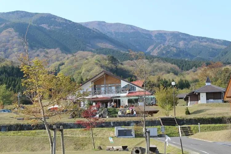 日本生孩子奇葩习俗,日本习俗生宝宝太奇葩