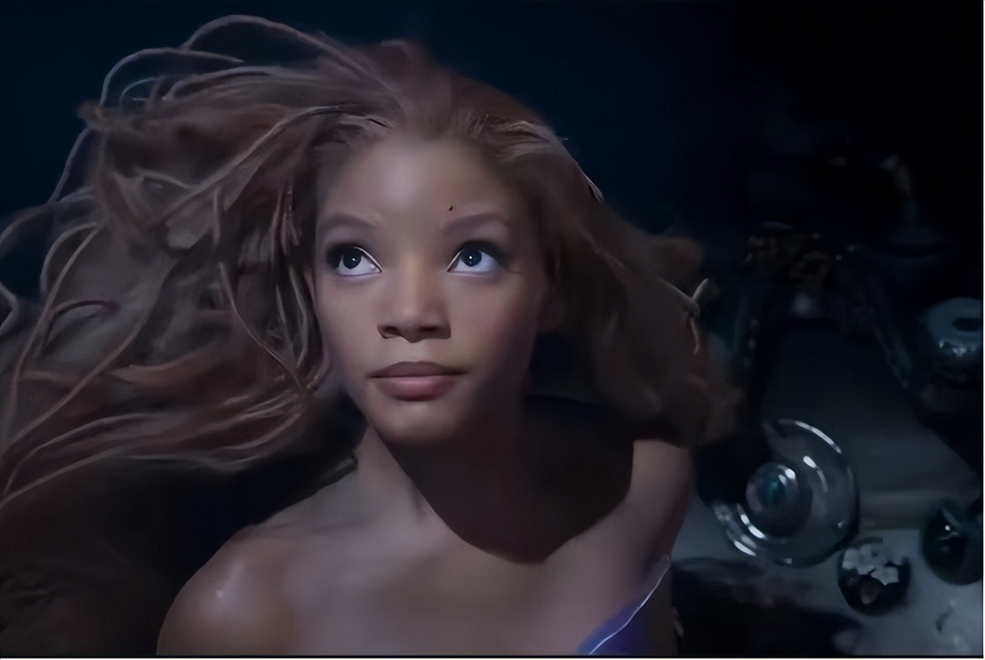 我们拿到了文心一言的首批内测：跟ChatGPT比，谁更聪明？