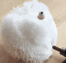 现在女大学生太开放,这么隐私的东西露在外面,男人看了都脸红了