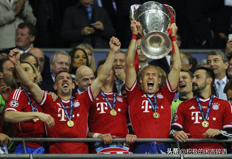 世界足坛十大传奇巨星,世界足坛十大神话