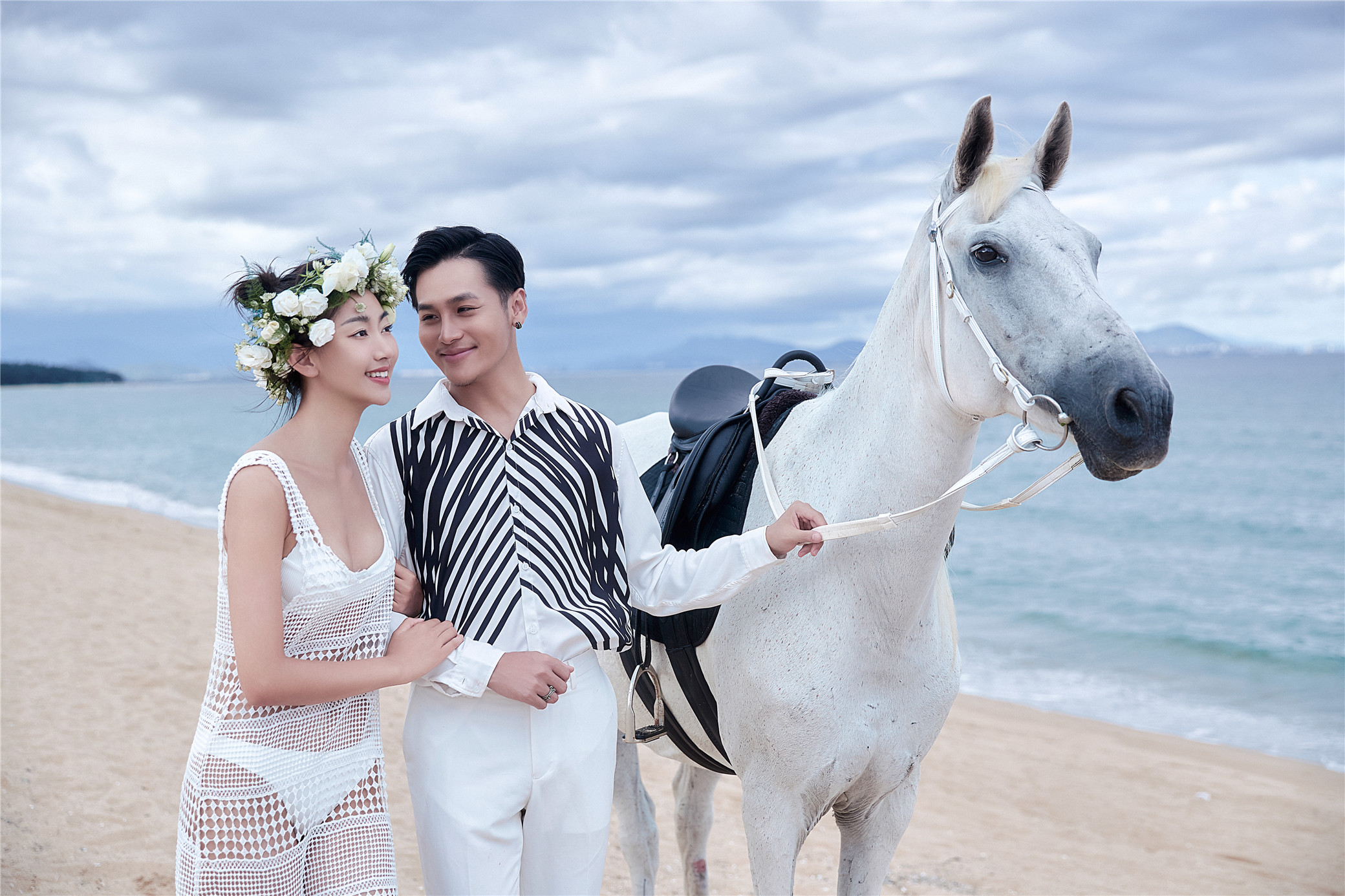 三亚旅拍婚纱照避坑攻略超详细,去三亚拍婚纱照需要自己准备什么