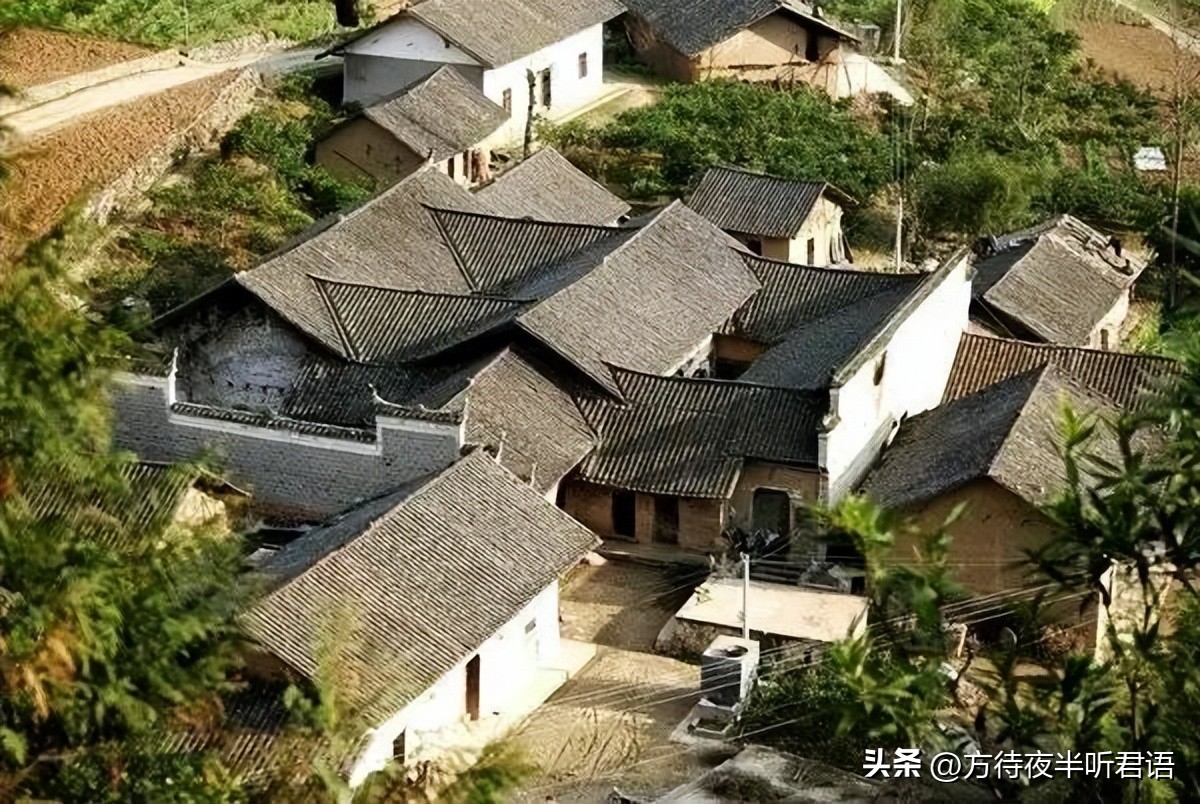 秭归古建筑像徽派风格,梦回三峡完整版