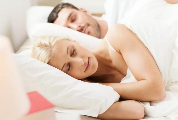 女生阴毛发黄是什么情况，是不是得了什么病？