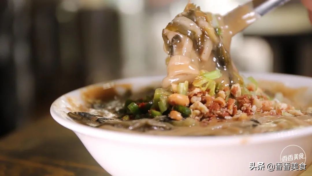 小店保持20年的特色美食,老滋味熟食小馆