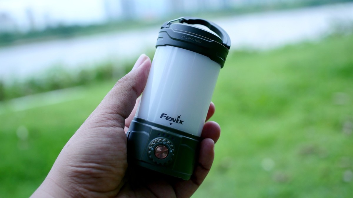 菲尼克斯露营灯体验:一灯到位满足不同照明方式,户外露营必备