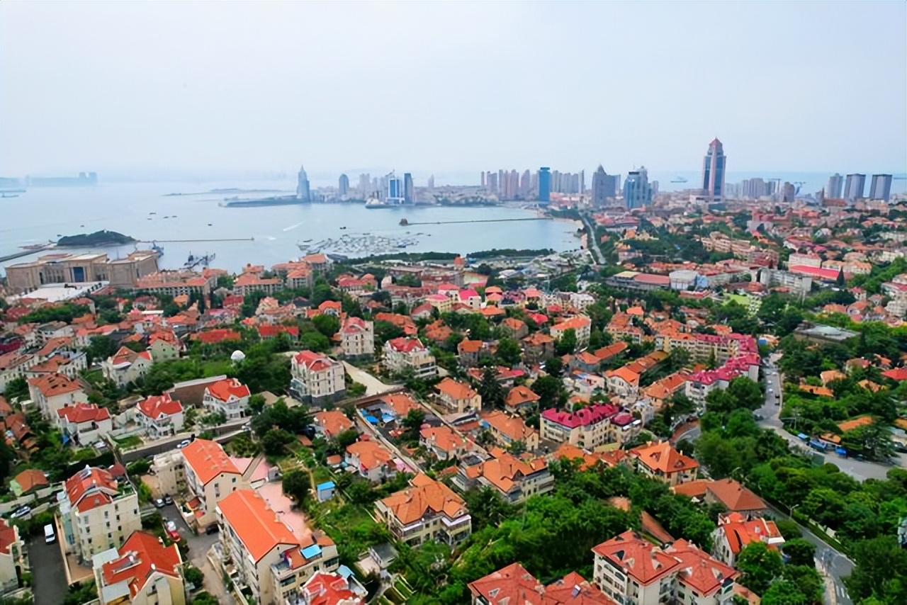 青岛夏日旅行,青岛之旅享受夏日与海风