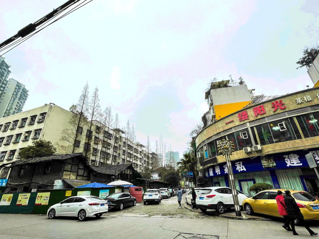 乐山30家苍蝇馆子，我不允许你还没吃过！