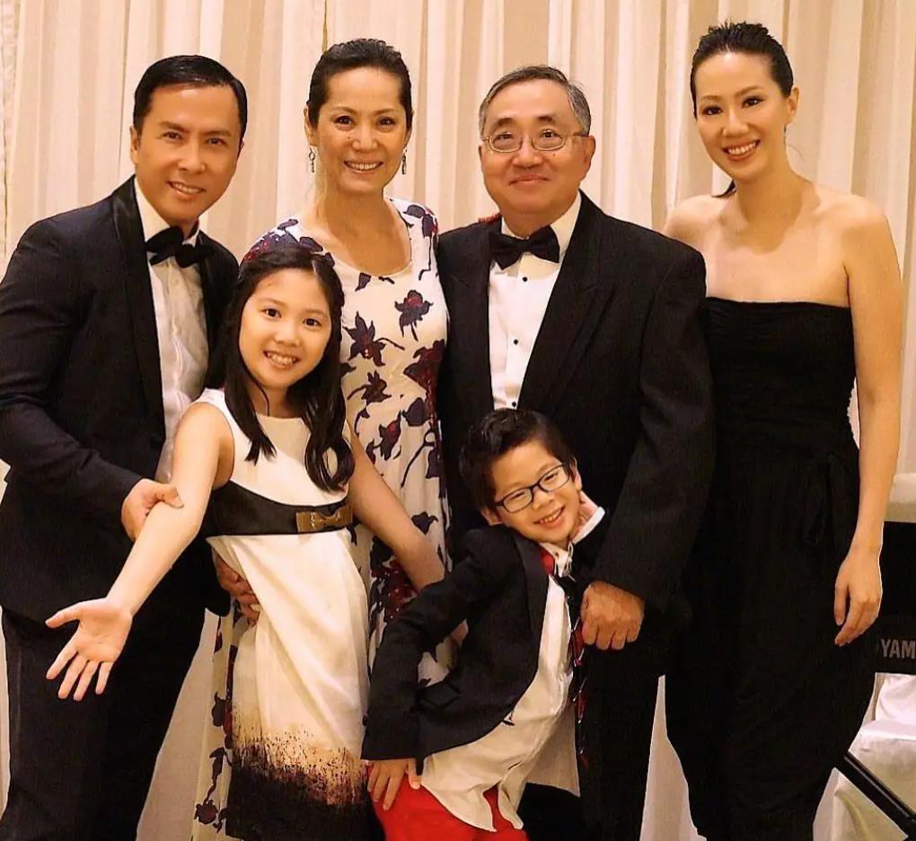 娱乐圈娶了富婆的10位男明星,娶了富婆的10位男星