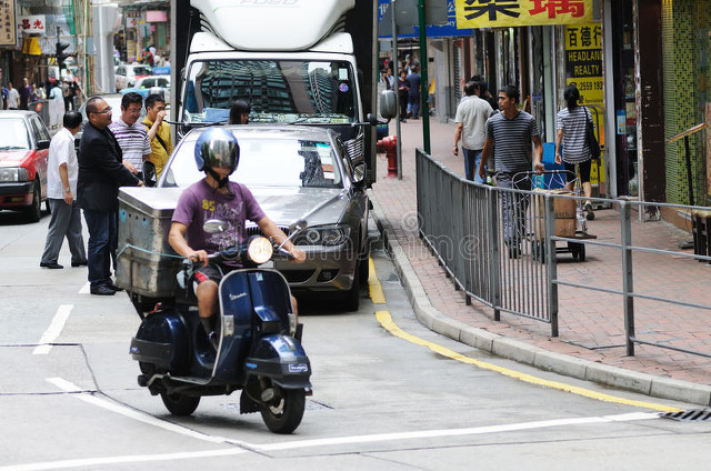 外卖骑手在港月收入3.5万！内地和香港的工资待遇差别有多大？