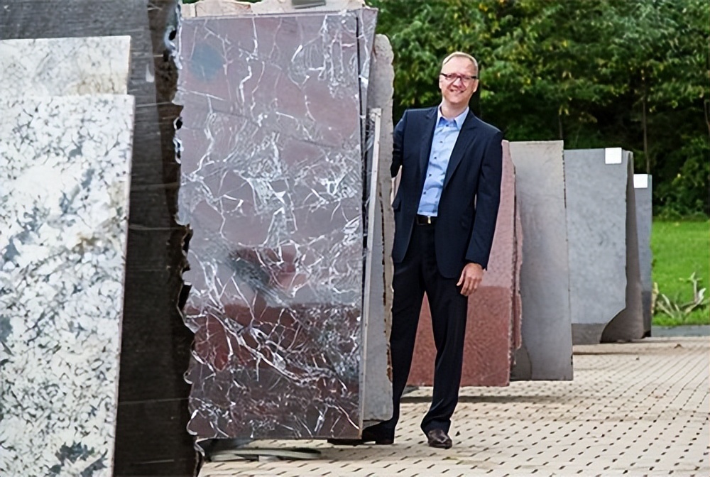 柏丽大家居旗下艺术家具品牌Draenert演绎顶级天然石材浪漫与浓情