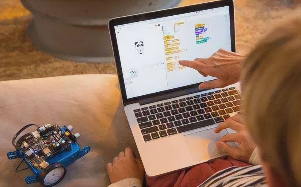 风口上的少儿编程究竟是怎样的,大热的少儿编程真的值得学吗