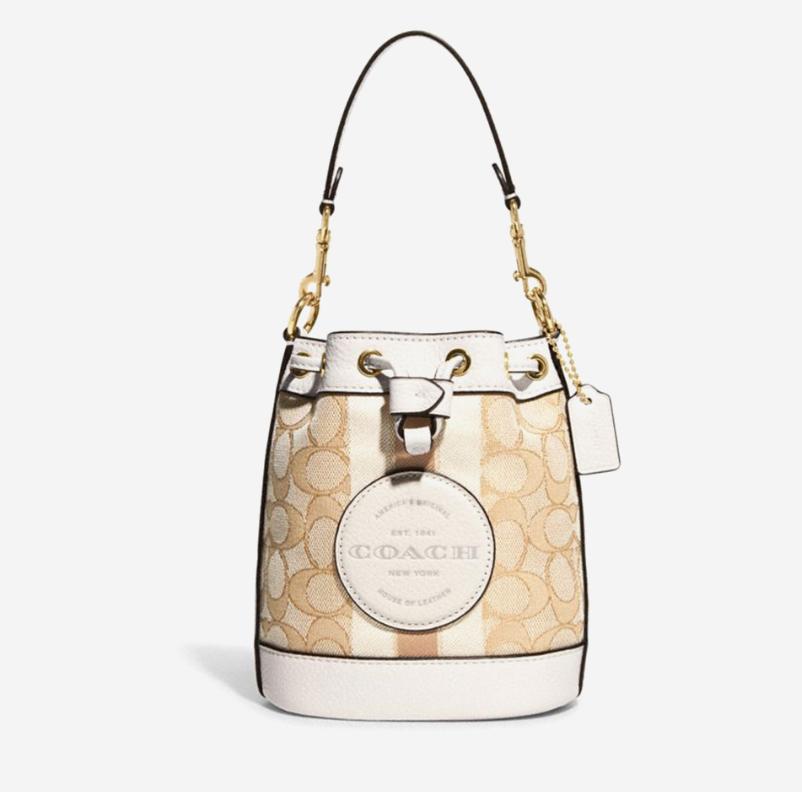 五一过节情侣送什么,五一送什么礼物给对象