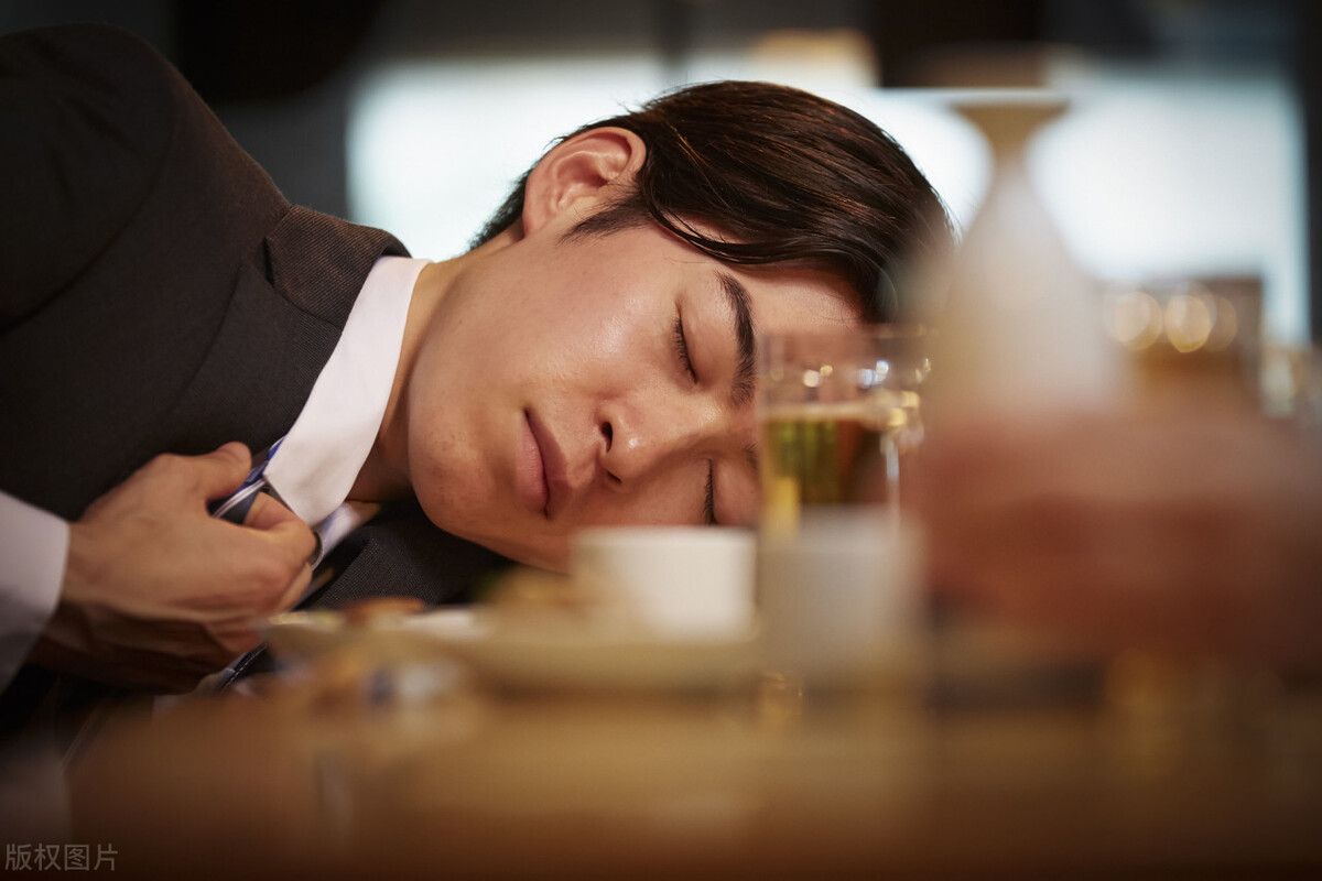 如何做蜂蜜茶解酒最快窍门,解酒什么蜂蜜最有效快一点