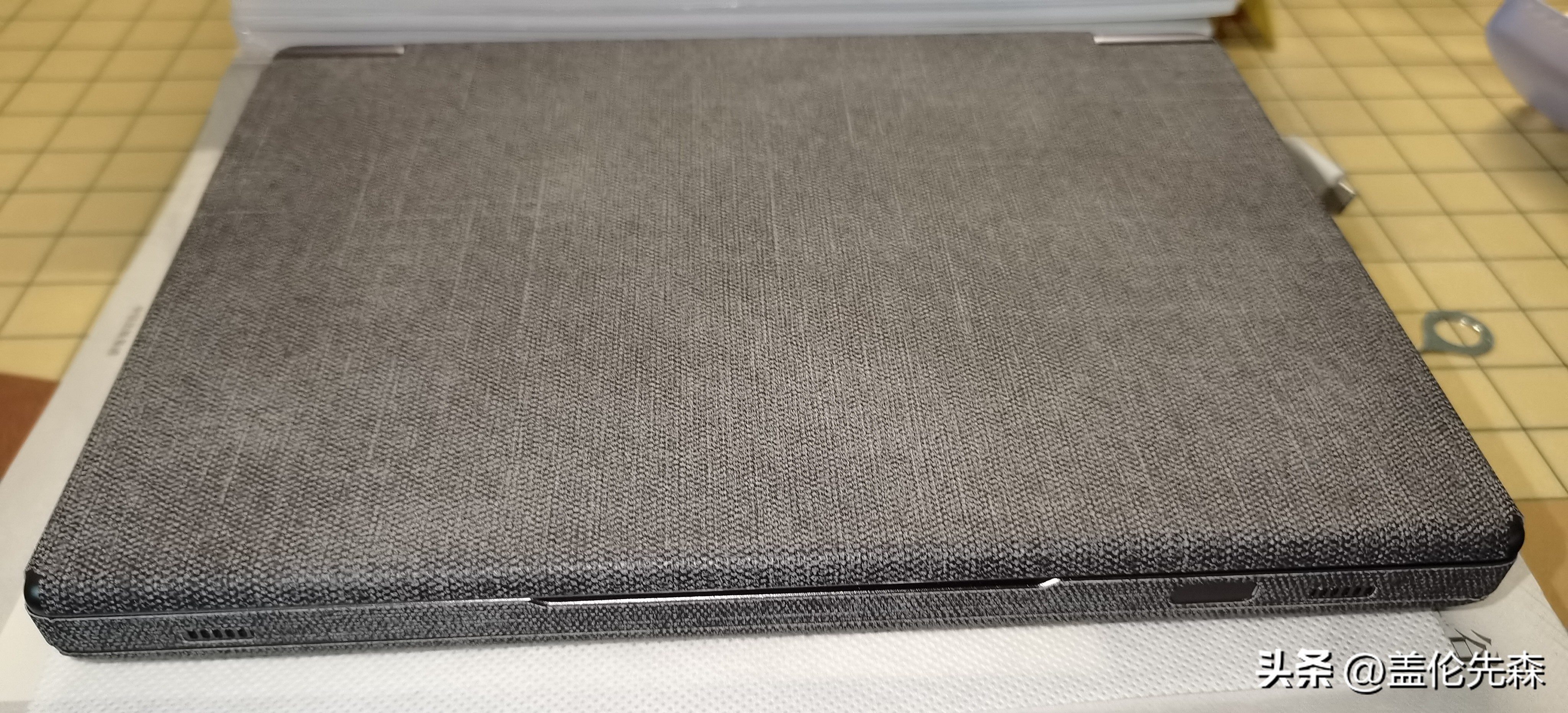 穷玩车，富玩表，屌丝玩电脑！谁才是PC掌机界的性价比之王？