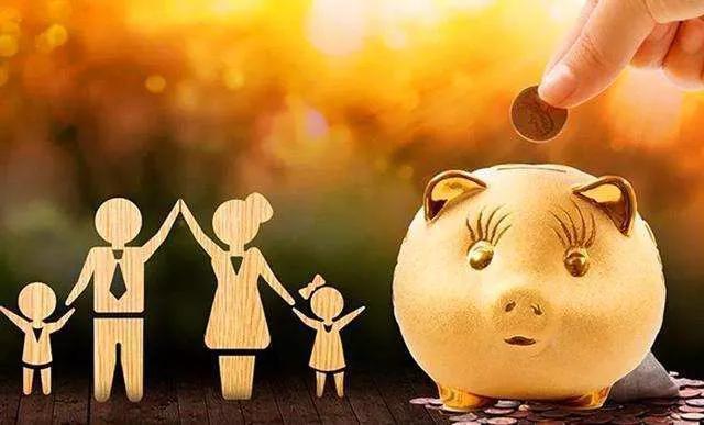 为什么家庭年收入30万左右,为什么年收入30万过着朴素生活