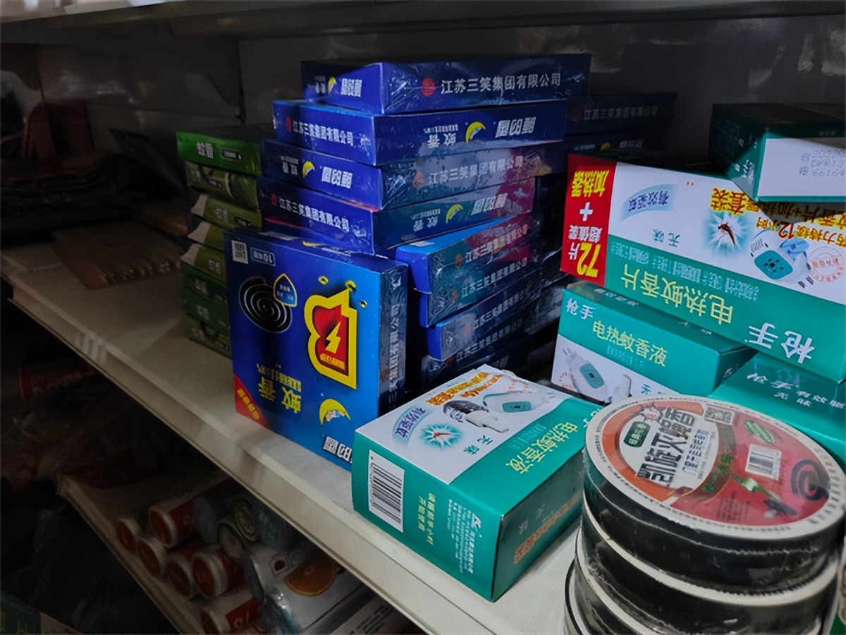 夏天蝇蚊特别多,今年蚊蝇为啥少了