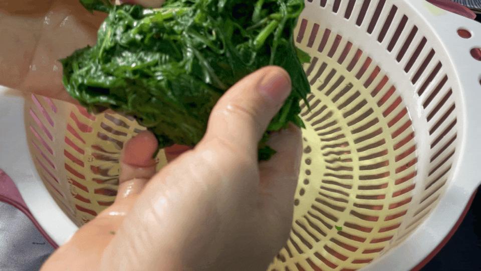 艾草煮鸡蛋有什么好处,艾草煮鸡蛋什么功效最好