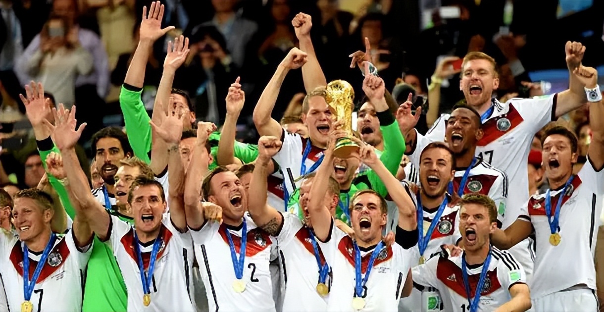 足坛回忆录完整版2018世界杯,我的足球记忆乌拉圭