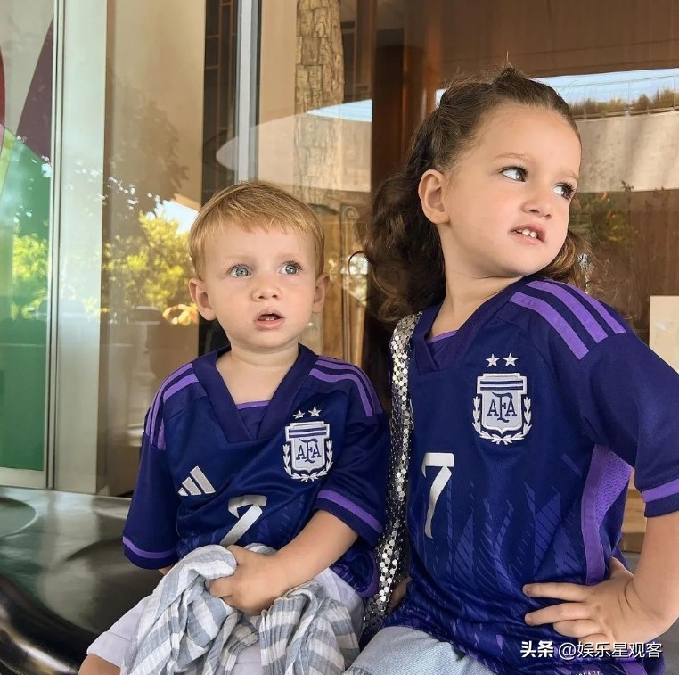 著名球星梅西的老婆,梅西的妻子有几个