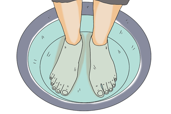 睡觉突然抽筋是什么原因引起的,睡觉老抽筋是缺什么