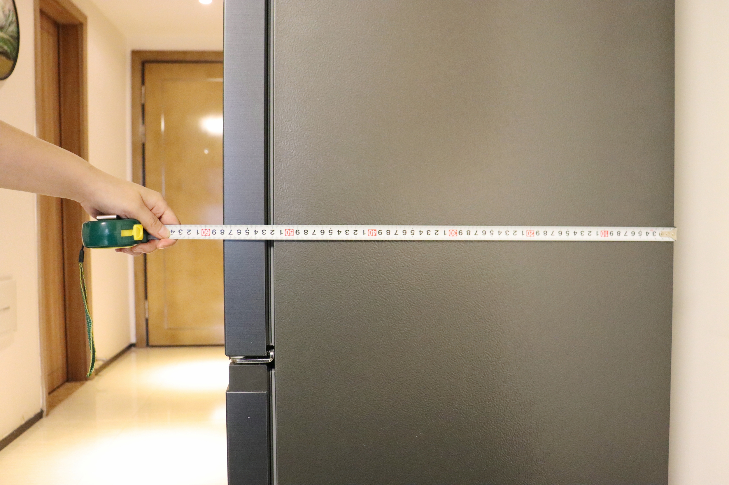 嵌入式冰箱为什么都是2台 (为什么嵌入式冰箱总是翻车)