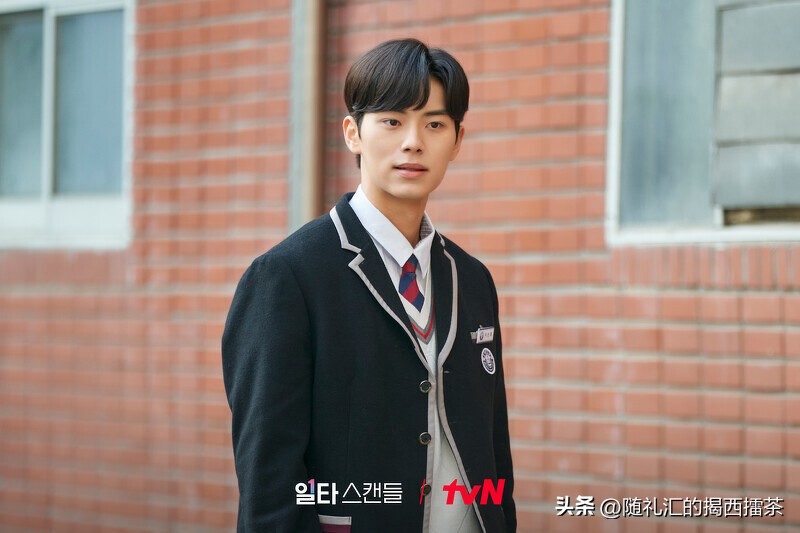 狮子座本月感情,狮子座本周感情友情分析