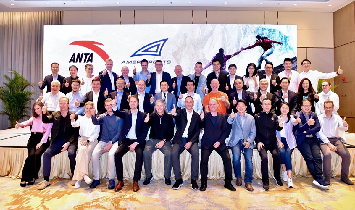 安踏营收破千亿,安踏2020年总营收355.1亿