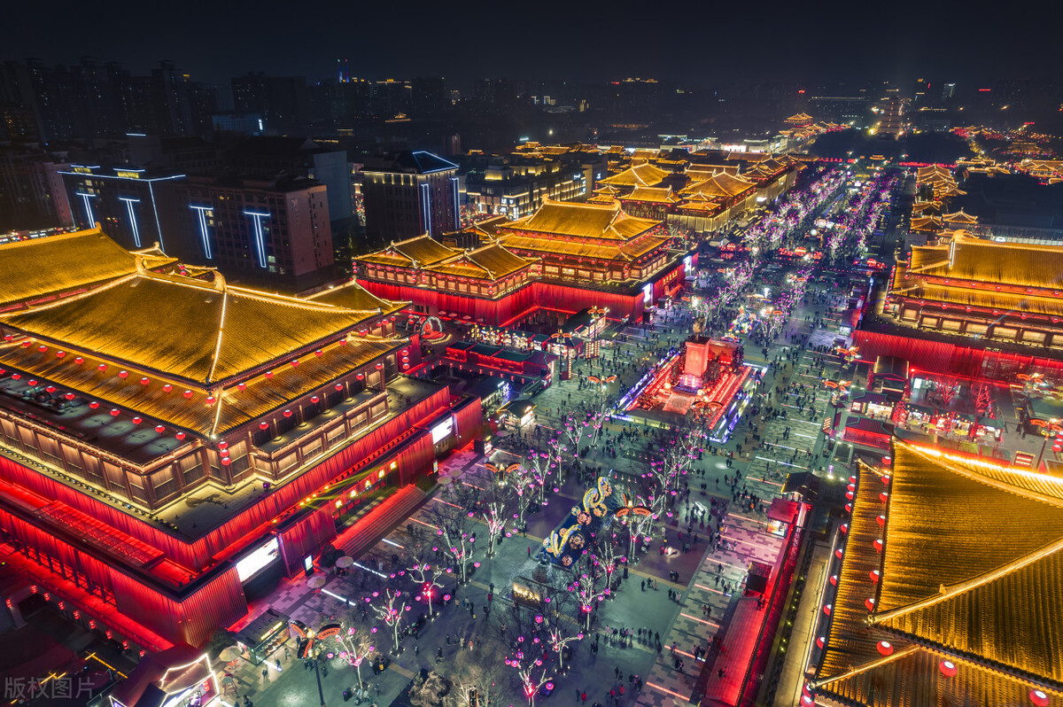 一场穿越古代与现代的旅行,一座穿越千年的神秘古城