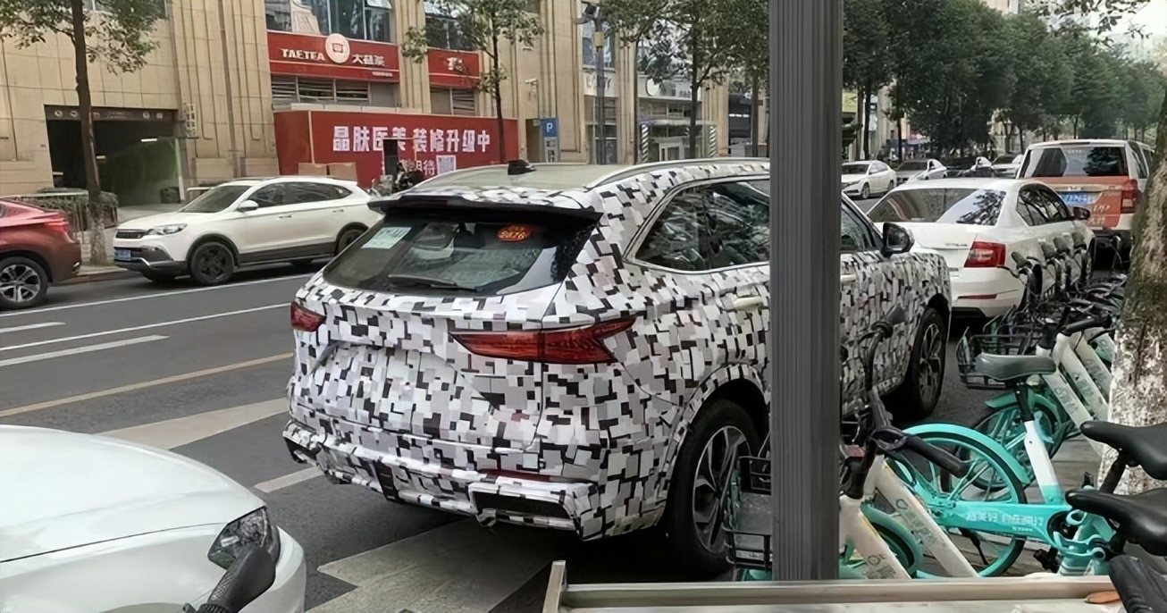 哈弗新款h6申报图新中网更时尚,全新哈弗h6原车升级全景影像