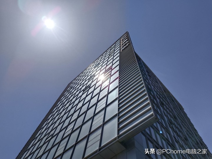 vivoy77是双引擎闪充吗,vivoy77双芯闪充手机