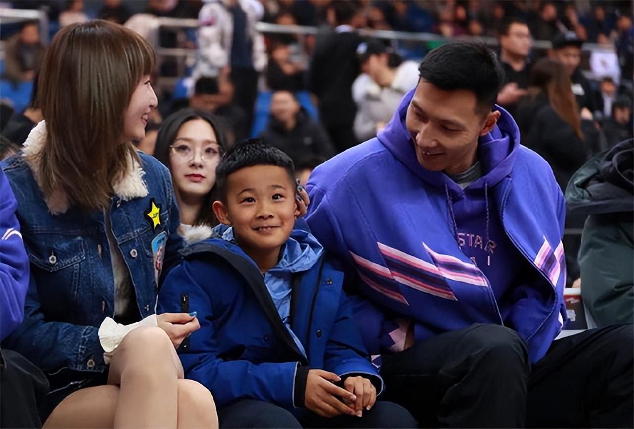 易建联结婚生子了吗,易建联娶老婆了吗